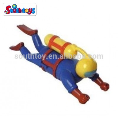 Wind Up Bath Time Toy Scuba Diver for kids